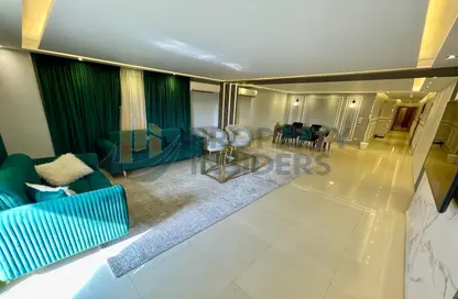 Apartment - 3 Bedrooms - 3 Bathrooms for rent in Tehran Square - Dokki - Giza
