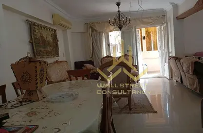 Apartment - 3 Bedrooms - 1 Bathroom for sale in Mohammed Farid Axis - District 4 - The 5th Settlement - New Cairo City - Cairo