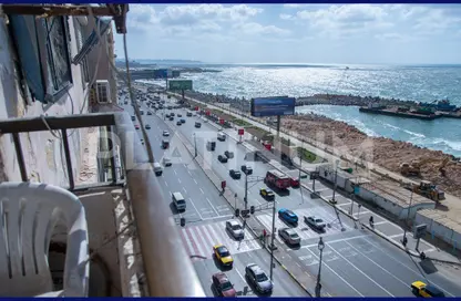 شقة - 3 غرف نوم - 2 حمامات للبيع في طريق الجيش - لوران - حي شرق - الاسكندرية