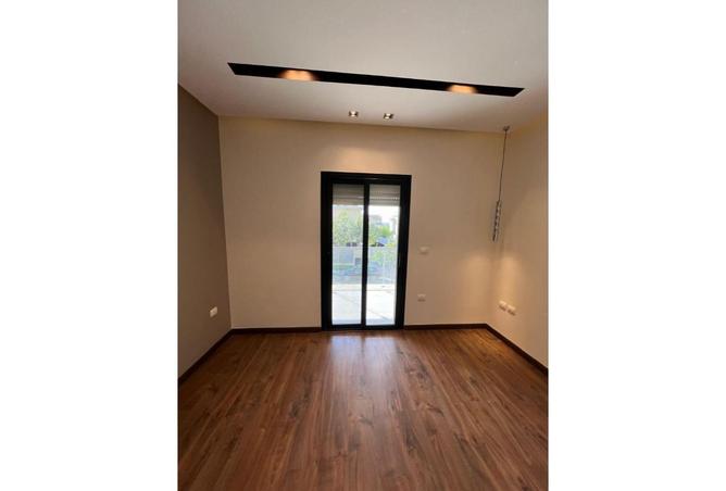 8267406 - Property Image 2