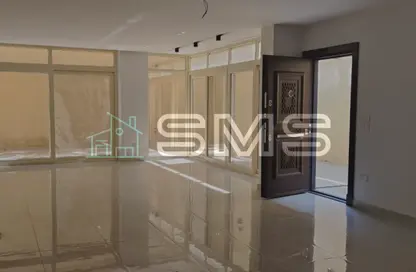 Apartment - 4 Bedrooms - 2 Bathrooms for rent in Al Shouyfat - 5th Settlement Compounds - The 5th Settlement - New Cairo City - Cairo