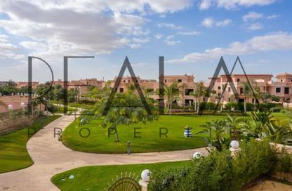 Villa - 3 Bedrooms - 4 Bathrooms for sale in Cleopatra Square - 26th of July Corridor - 6 October City - Giza