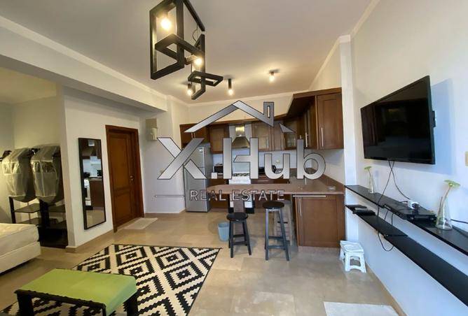 8250092 - Property Image 3