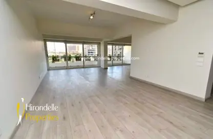 شقة - 3 غرف نوم - 3 حمامات للايجار في شارع العزيز عثمان - الزمالك - القاهرة