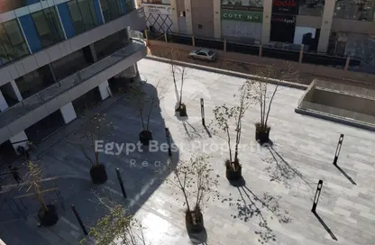 Clinic - Studio - 1 Bathroom for sale in Centro Zayed - Sheikh Zayed Compounds - Sheikh Zayed City - Giza