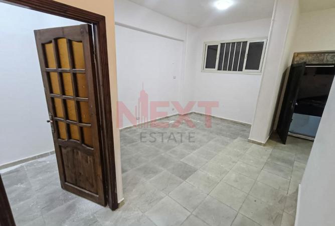 8258142 - Property Image 2