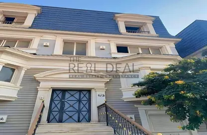 Apartment - 3 Bedrooms - 2 Bathrooms for sale in Mountain View iCity - 5th Settlement Compounds - The 5th Settlement - New Cairo City - Cairo