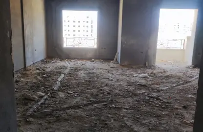 شقة - 4 غرف نوم - 3 حمامات للبيع في شارع 17 - الحي الخامس - التجمع الخامس - مدينة القاهرة الجديدة - القاهرة