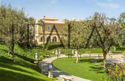 Apartment - 1 Bedroom - 2 Bathrooms for sale in Garden Lakes - 6 October Compounds - 6 October City - Giza