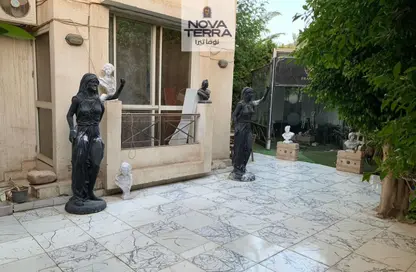 Apartment - 2 Bedrooms - 1 Bathroom for sale in Hadayek Al Mohandessin - 4th District - Sheikh Zayed City - Giza