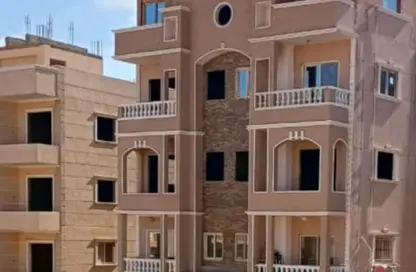 شقة - 3 غرف نوم - 2 حمامات للبيع في الحي 300 - التوسعات الشمالية - مدينة 6 أكتوبر - الجيزة