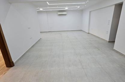 Office Space - Studio - 6 Bathrooms for rent in Business Plaza - Ring Road - Zahraa El Maadi - Hay El Maadi - Cairo