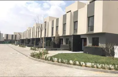دوبلكس - 4 غرف نوم - 3 حمامات للايجار في كمبوند البروج - كمبوندات الشروق - مدينة الشروق - القاهرة