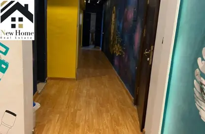 شقة - 3 غرف نوم - 2 حمامات للبيع في المهندسين - الجيزة