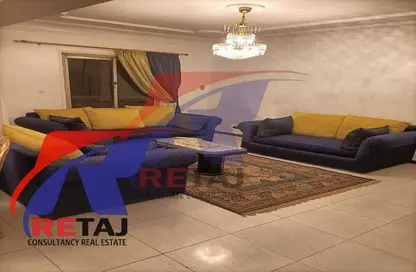 Apartment - 3 Bedrooms - 2 Bathrooms for rent in Ibn Ketebaa St. - Al Hadiqah Al Dawliyah - 7th District - Nasr City - Cairo