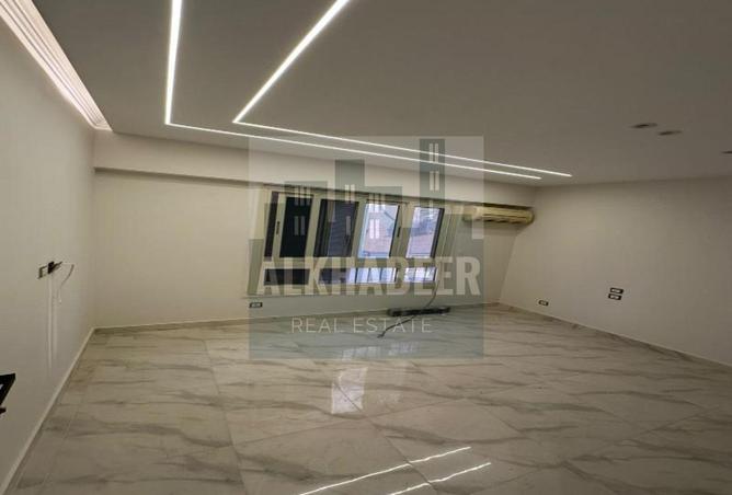 8246393 - Property Image 3