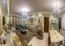 شقة - 5 غرف نوم - 4 حمامات for للبيع in شارع البطل احمد عبد العزيز - المهندسين - الجيزة