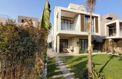 Villa - 3 Bedrooms - 4 Bathrooms for sale in Sodic East - 6th District - New Heliopolis - Cairo