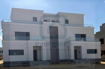 Villa - 5 Bedrooms - 4 Bathrooms for sale in Naia West - Sheikh Zayed Compounds - Sheikh Zayed City - Giza