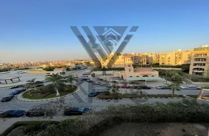 تاون هاوس - 3 غرف نوم - 3 حمامات للبيع في ستيلا لوكيشن - كمبوندات الشروق - مدينة الشروق - القاهرة