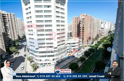 Apartment - 3 Bedrooms - 3 Bathrooms for sale in Ahmed Shawky St. - Roushdy - Hay Sharq - Alexandria