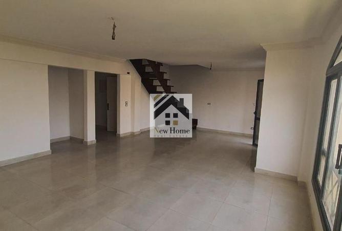 8211467 - Property Image 3