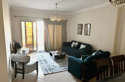 شقة - 3 غرف نوم - 2 حمامات للايجار في مدينة وصال - كمبوندات الشروق - مدينة الشروق - القاهرة