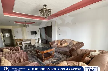 Apartment - 3 Bedrooms - 1 Bathroom for rent in Al Nasr St. - Smouha - Hay Sharq - Alexandria