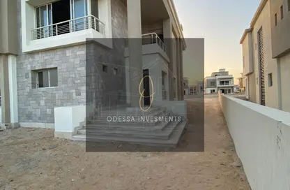فيلا - 5 غرف نوم - 5 حمامات للبيع في كايرو فيستيفال سيتى - المستثمرين الشمالية - مدينة القاهرة الجديدة - القاهرة