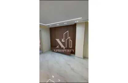 Apartment - 3 Bedrooms - 2 Bathrooms for sale in Al Khamayel city - Sheikh Zayed Compounds - Sheikh Zayed City - Giza