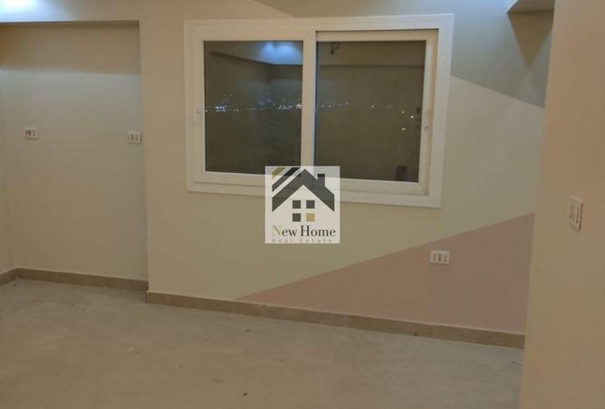 8283689 - Property Image 2