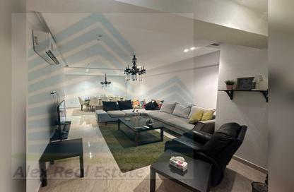 Apartment - 3 Bedrooms - 2 Bathrooms for rent in Smouha Square - Smouha - Hay Sharq - Alexandria