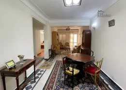 شقة - 2 غرف نوم - 1 حمام للايجار في كامب شيزار - حي وسط - الاسكندرية