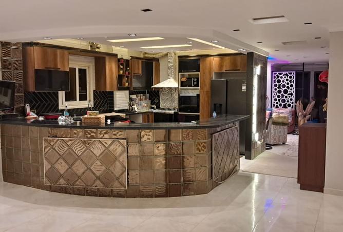 8231072 - Property Image 3