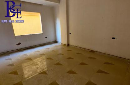 شقة - 3 غرف نوم - 2 حمامات للبيع في رويال جاردنز - كمبوندات الشيخ زايد - الشيخ زايد - الجيزة