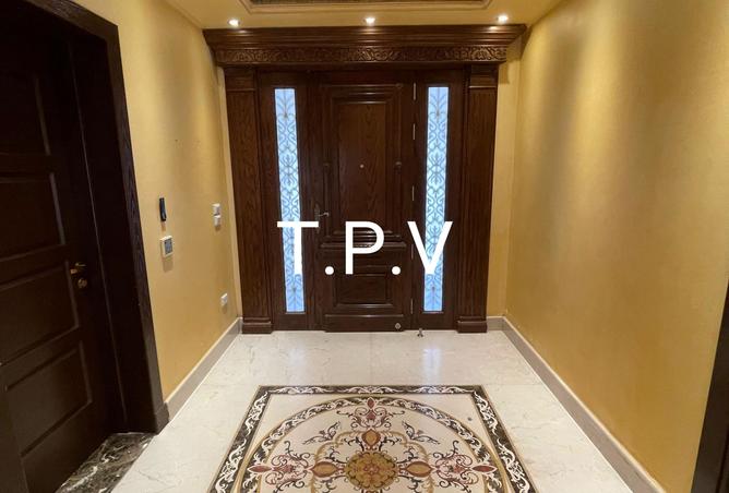 8040236 - Property Image 3