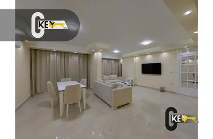 شقة - 3 غرف نوم - 2 حمامات للايجار في ميدان دجله - دجلة - حي المعادي - القاهرة