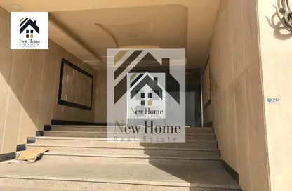 Apartment - 3 Bedrooms - 3 Bathrooms for sale in 50th Street - Zahraa El Maadi - Hay El Maadi - Cairo