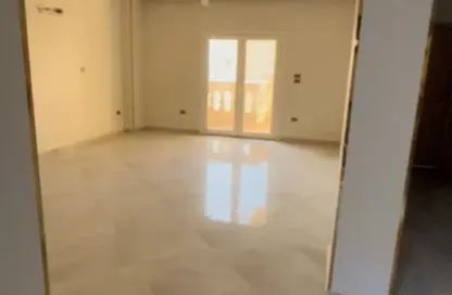 شقة - 3 غرف نوم - 2 حمامات للايجار في المنطقة السياحية الأولى - المنطقة السياحية - الحي المتميز - مدينة 6 أكتوبر - الجيزة