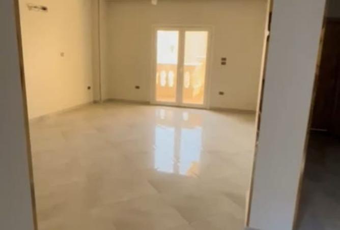 8381345 - الصورة الرئيسية للعقار