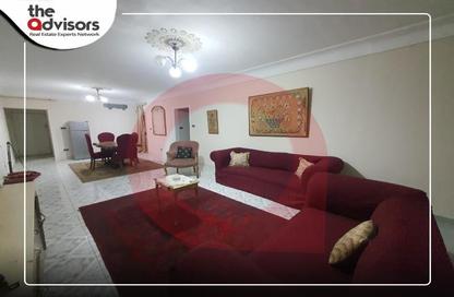 Apartment - 2 Bedrooms - 1 Bathroom for rent in Victor Ammanuel Square - Smouha - Hay Sharq - Alexandria