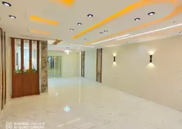 شقة - 3 غرف نوم - 2 حمامات للبيع في البوابة الاولي - خوفو - حدائق الاهرام - الجيزة