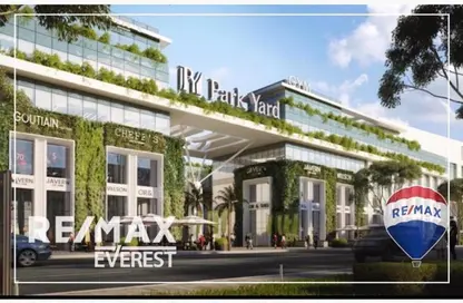 Shop - Studio - 2 Bathrooms for sale in West Park Mall - 26th of July Corridor - 6 October City - Giza