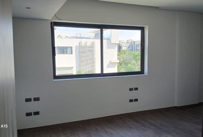 8523504 - Property Image 3