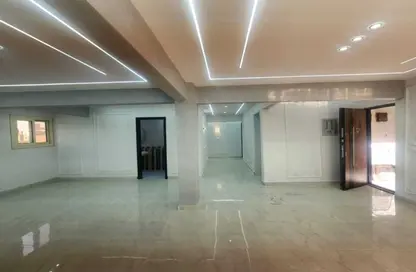 شقة - 3 غرف نوم - 3 حمامات للبيع في شارع السودان - المهندسين - الجيزة