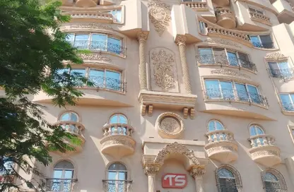 Apartment - 3 Bedrooms - 3 Bathrooms for sale in Al Thawra St. - Almazah - Heliopolis - Masr El Gedida - Cairo