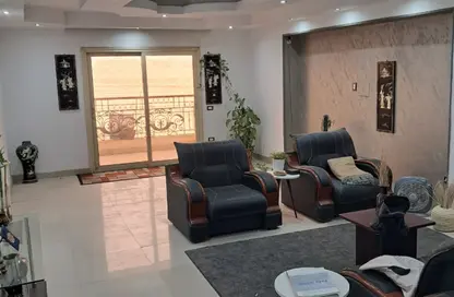 Office Space - Studio - 2 Bathrooms for rent in Zahraa El Maadi - Hay El Maadi - Cairo