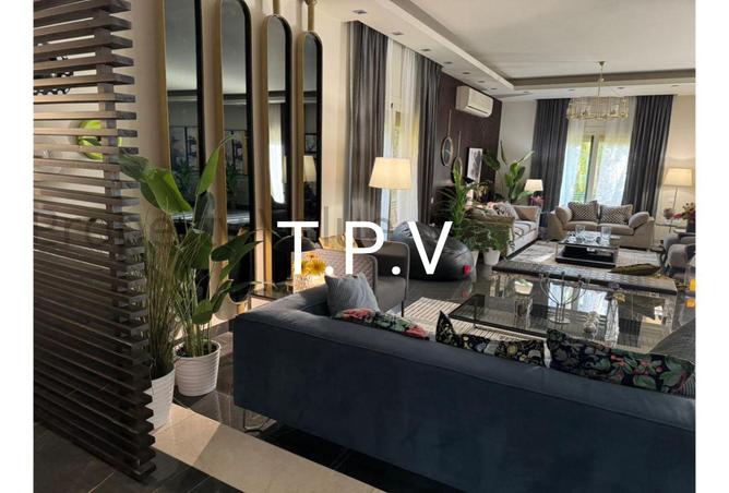 8232641 - Property Image 3