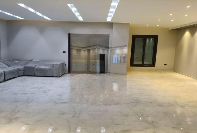 8167708 - Property Image 2