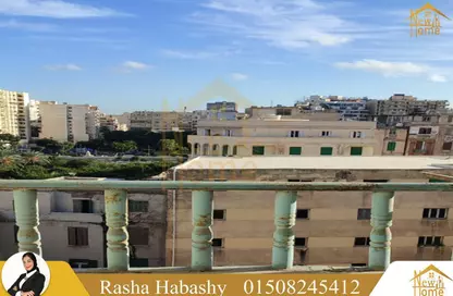 Apartment - 2 Bedrooms - 1 Bathroom for sale in Al Horreya Road - Azarita - Hay Wasat - Alexandria